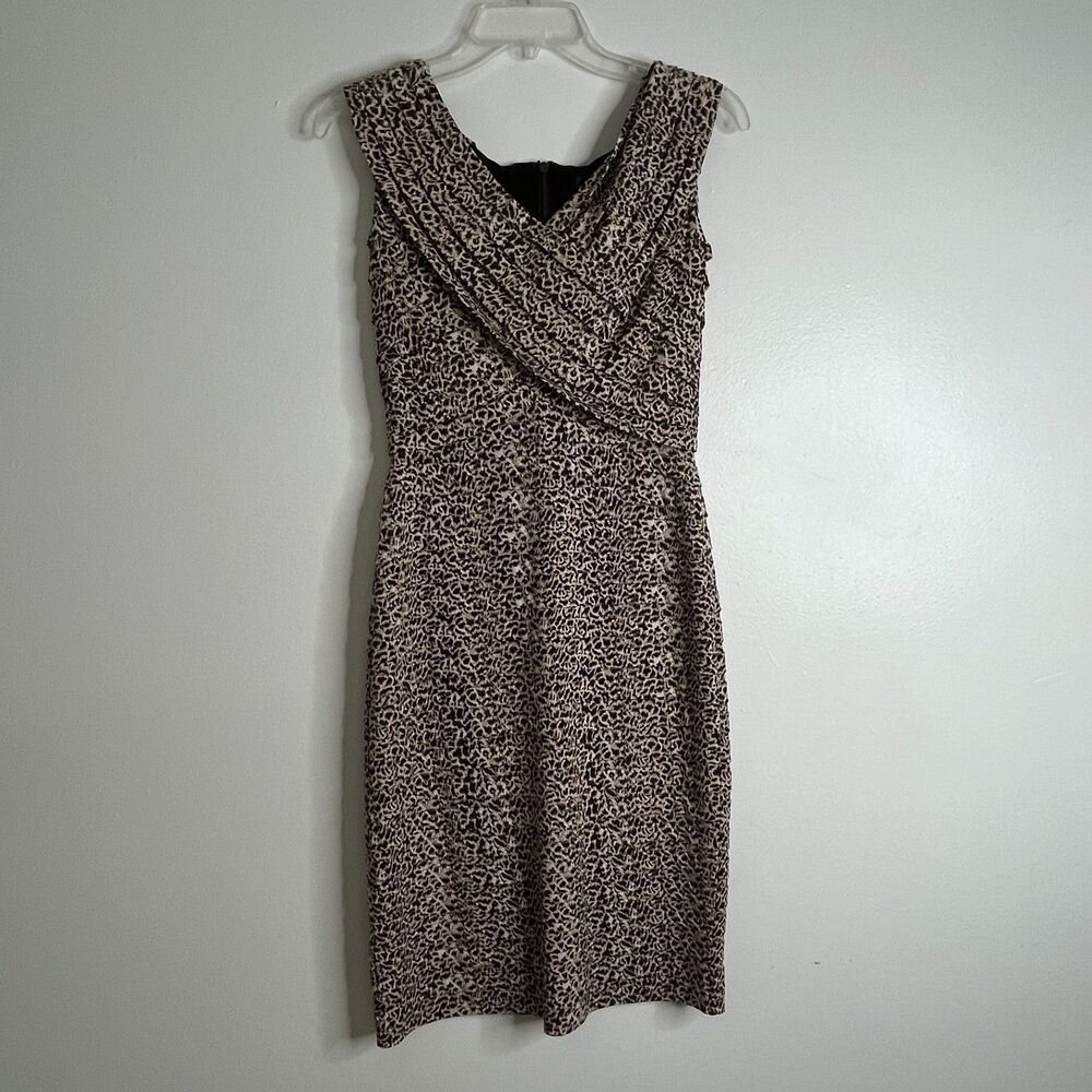 Adrianna Papell Women's Size 4 Leopard Print Sleeveless V-Neck Sheath Dress